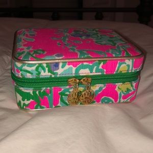 Lilly Pulitzer jewelry case